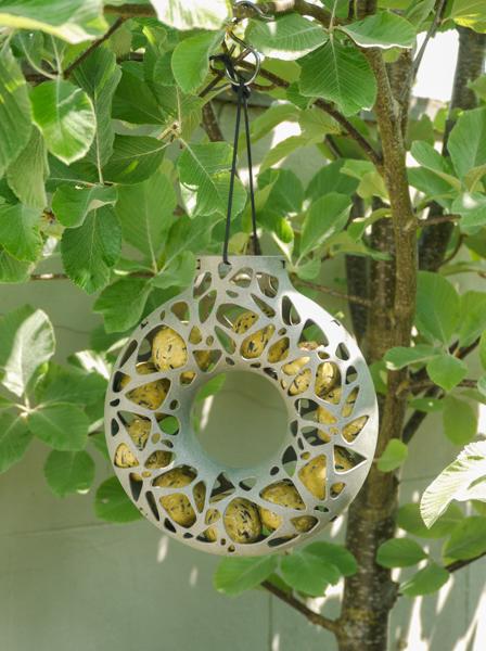 Recycled Fatball Ring Feeder